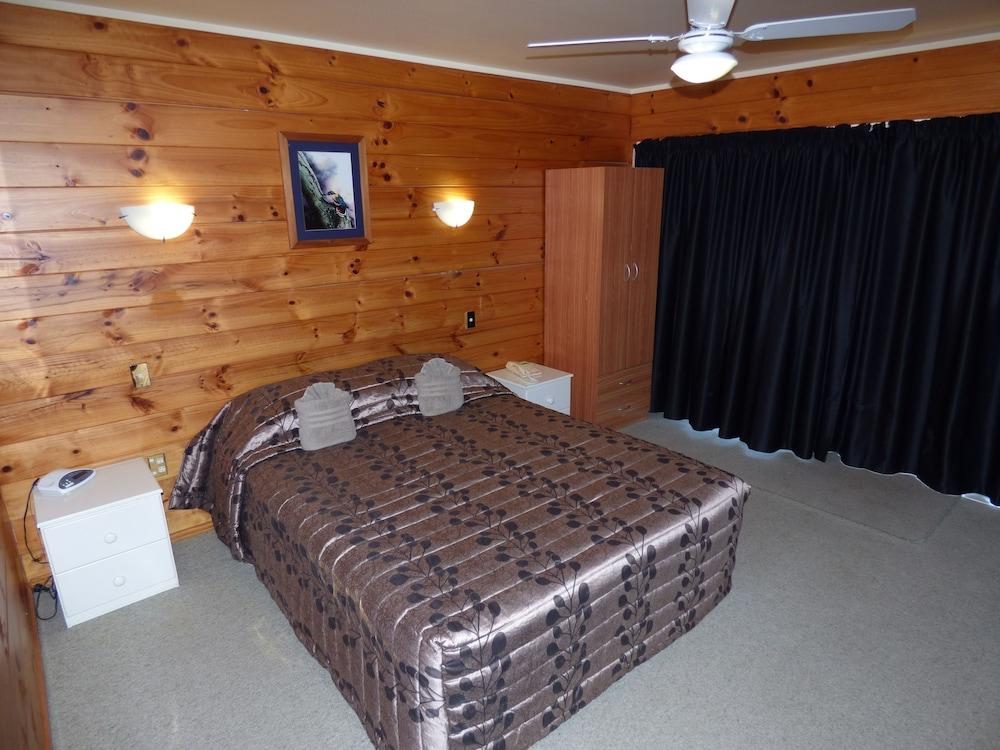Cedarwood Lakeside Motel & Conference Venue Rotorua Exterior foto