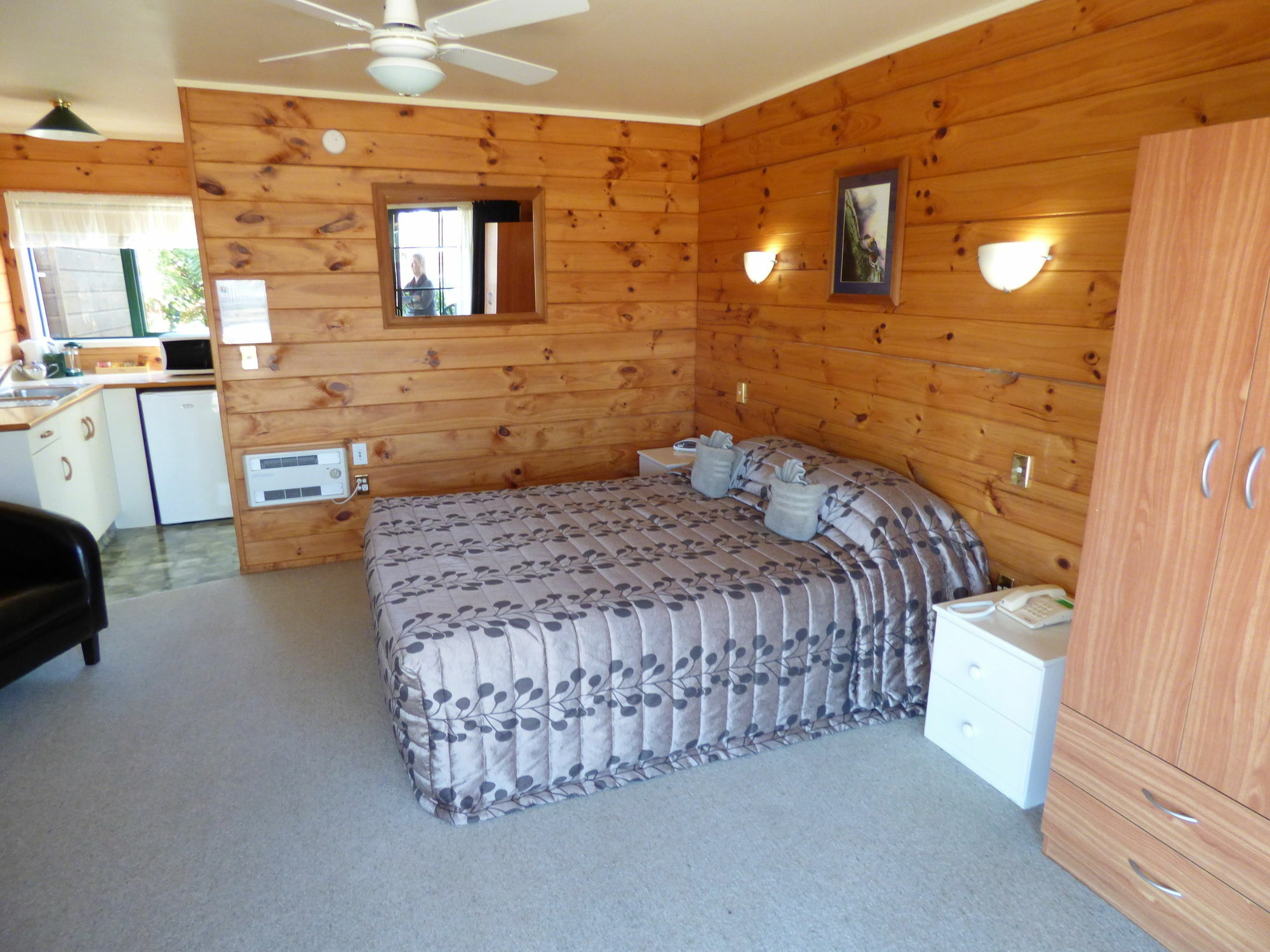 Cedarwood Lakeside Motel & Conference Venue Rotorua Exterior foto